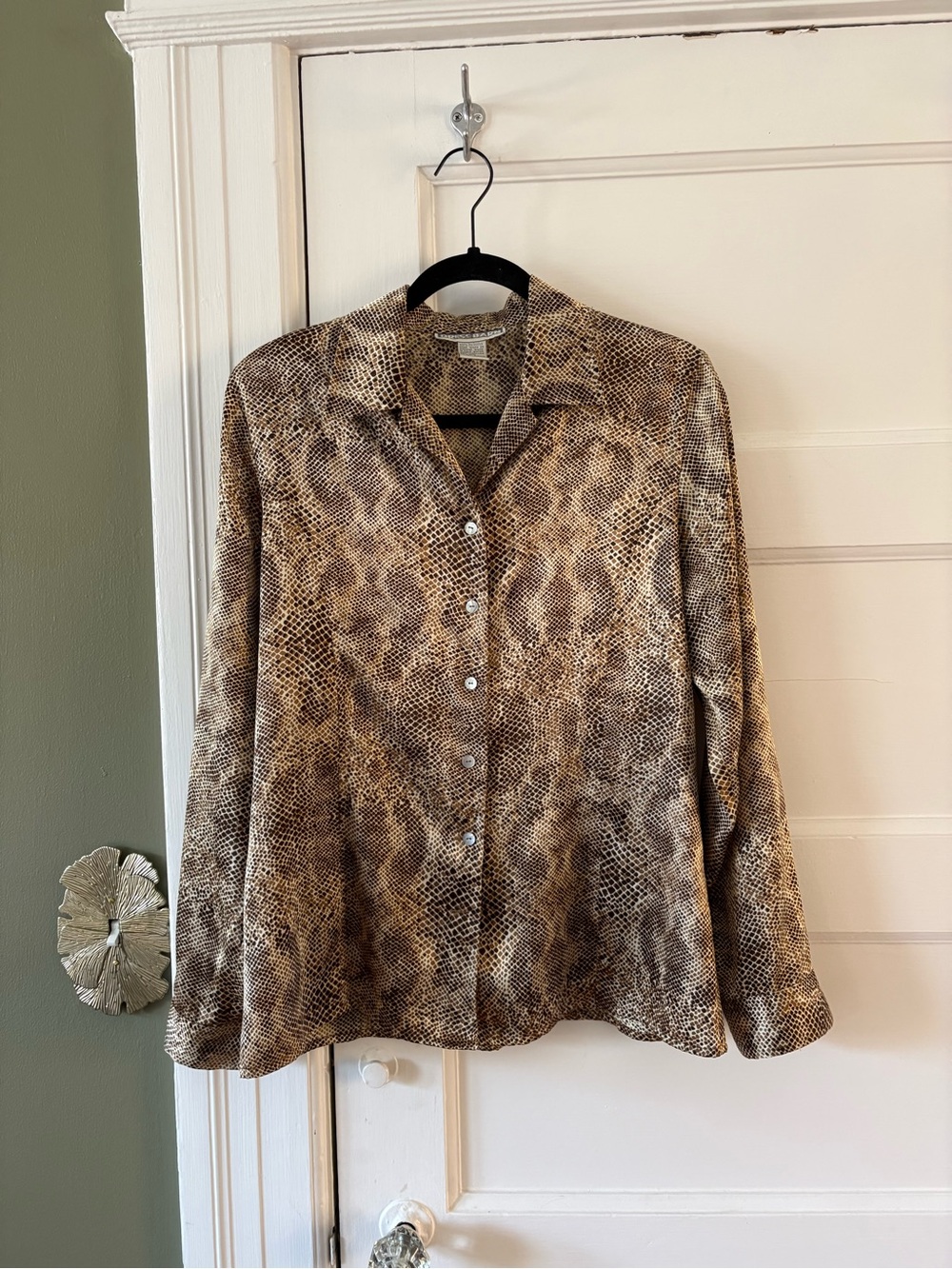 Vintage Dress Barn Snake Print Button Down Too